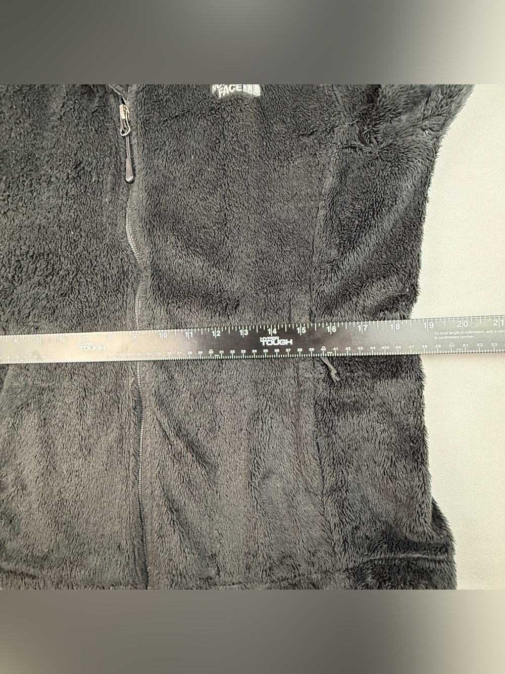 The North Face Women’s Small Black Fuzzy Fleece Full Zip Jacket - Picture 12 of 13